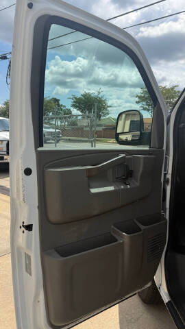 2018 Chevrolet Express 2500