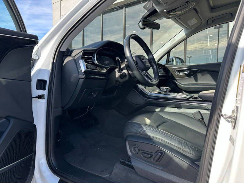 2022 Audi Q7 quattro Premium Plus 55 TFSI