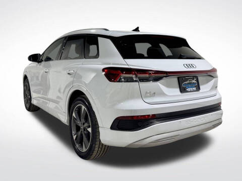 2022 Audi Q4 e-tron quattro Premium Plus 50