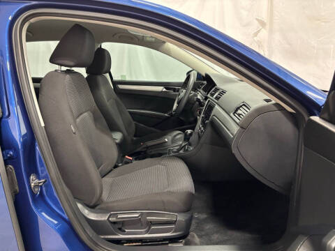 2017 Volkswagen Passat 1.8T S