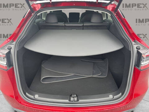 2024 Tesla Model Y Performance