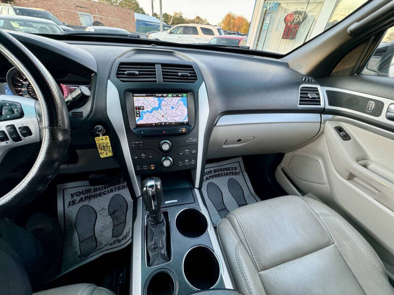 2012 Ford Explorer XLT
