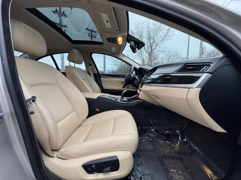 2016 BMW 5 Series 528i xDrive