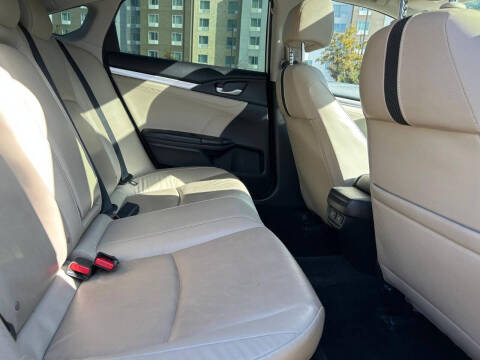 2019 Honda Civic Touring