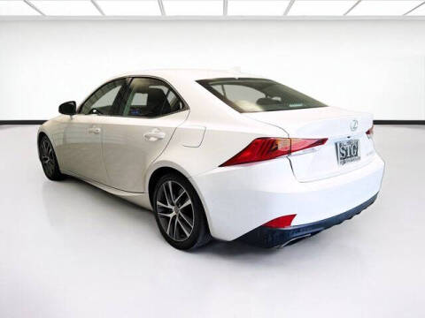 2019 Lexus IS 300