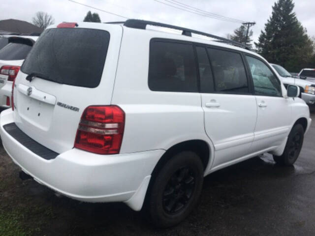 2003 Toyota Highlander for sale at Bob and Jill's Drive and Buy in Bemidji, MN