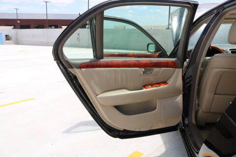 2002 Lexus LS 430