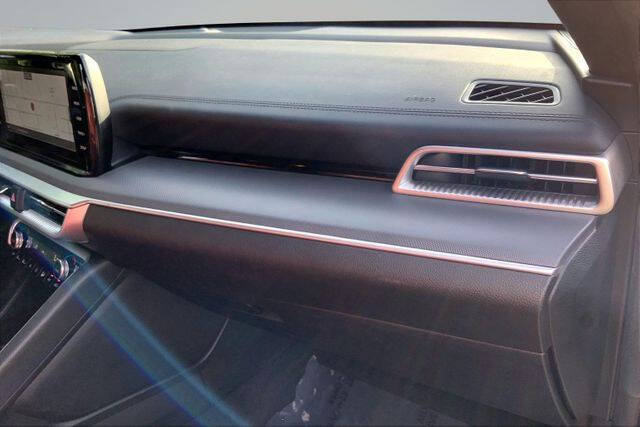 2023 Kia K5
