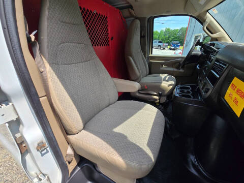 2020 Chevrolet Express 2500