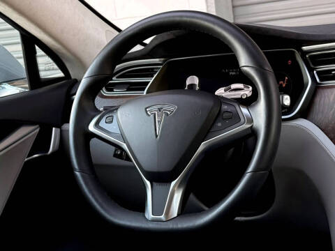 2016 Tesla Model S