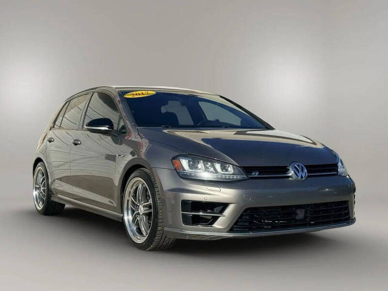 2017 Volkswagen Golf R 4Motion