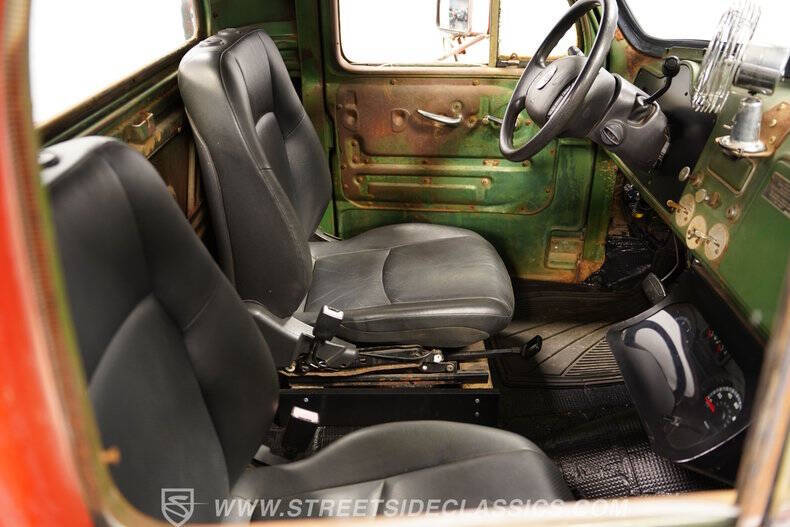 1960 Mack B-Series