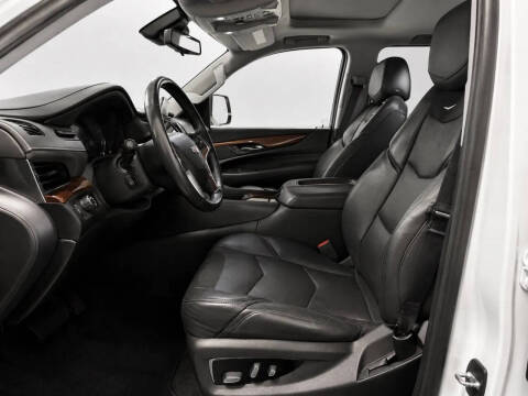 2020 Cadillac Escalade ESV Luxury