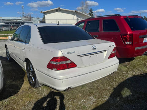 2004 Lexus LS 430