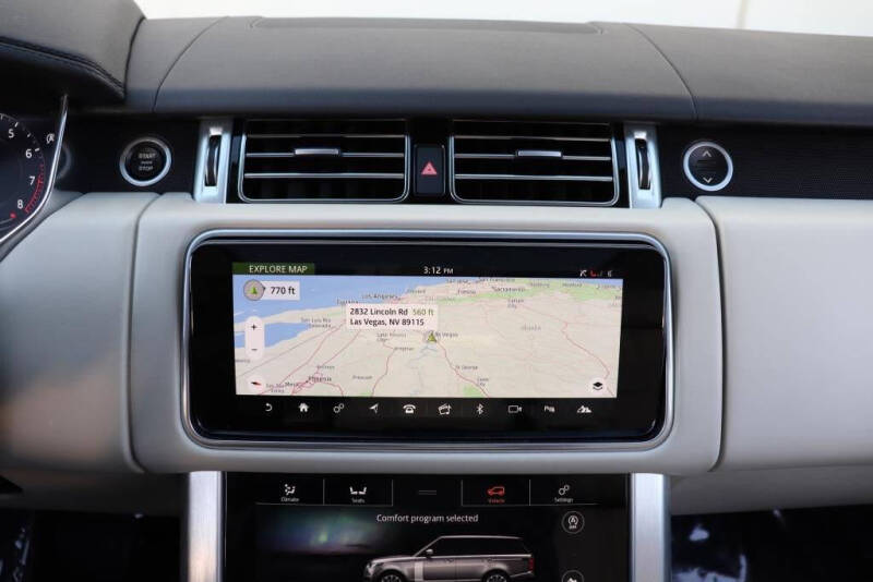 2020 Land Rover Range Rover P525 HSE