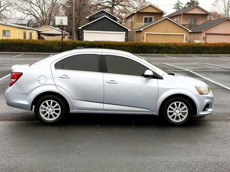 2017 Chevrolet Sonic LT Auto