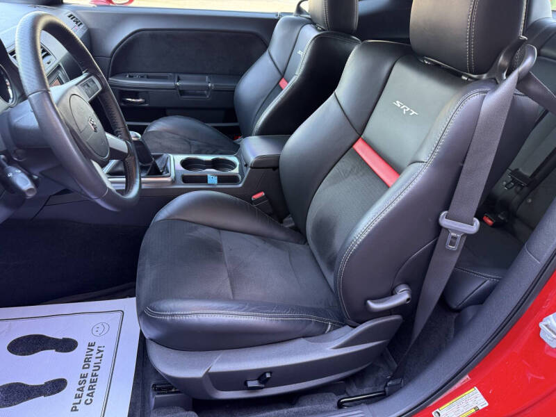 2009 Dodge Challenger SRT8