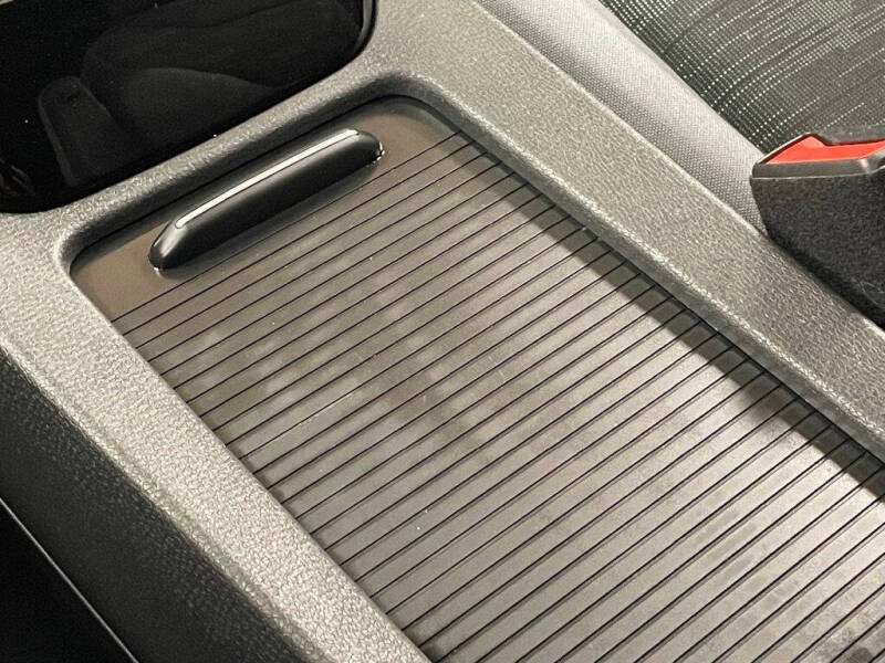 2021 Volkswagen ID.4 Pro