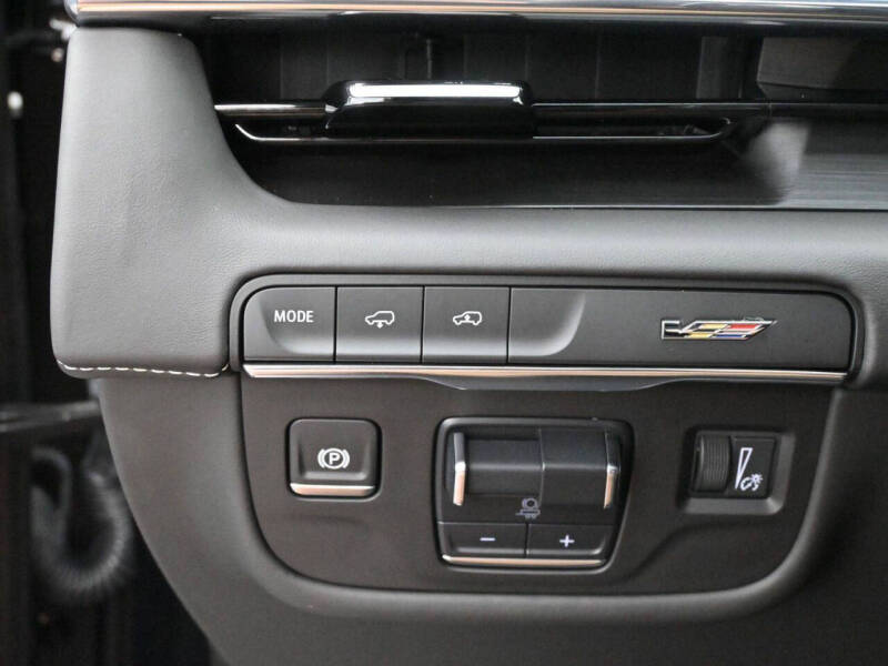 2024 Cadillac Escalade-V