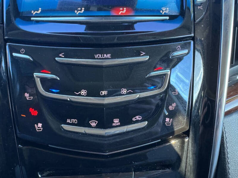 2018 Cadillac Escalade ESV Luxury