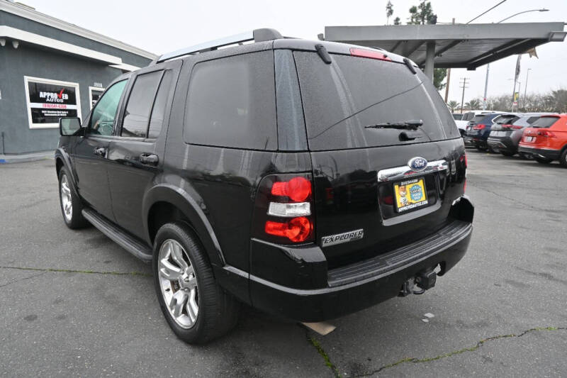 2010 Ford Explorer Limited