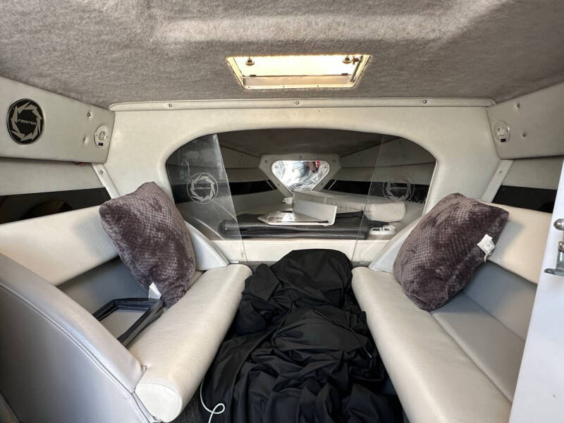 1989 FOUNTAIN 35 LIGHTNING Off Shore