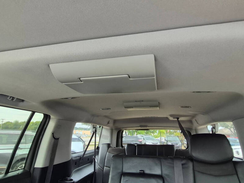 2016 Cadillac Escalade ESV Luxury Collection