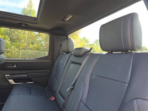 2025 Toyota Tundra Platinum HV