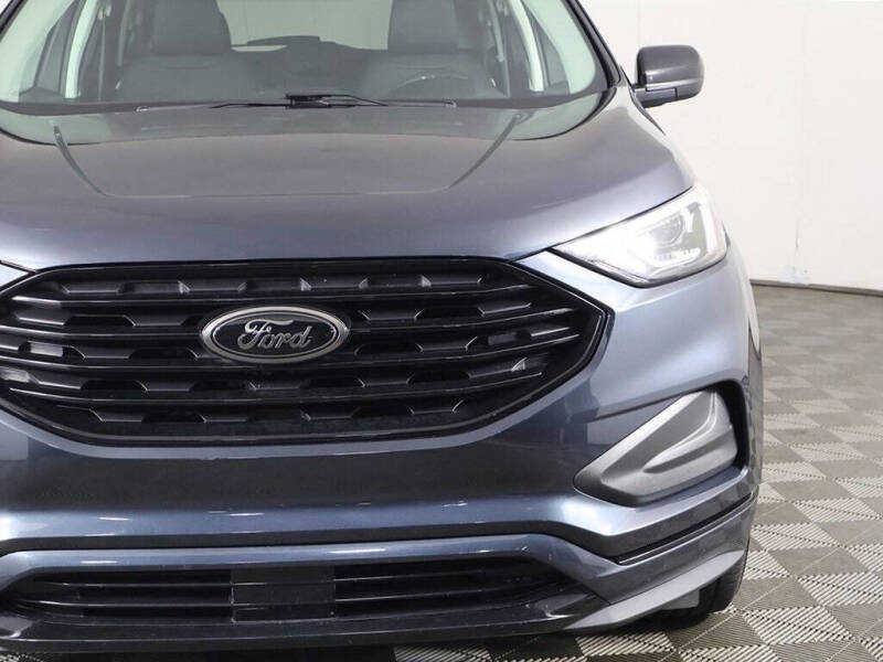 2022 Ford Edge SE