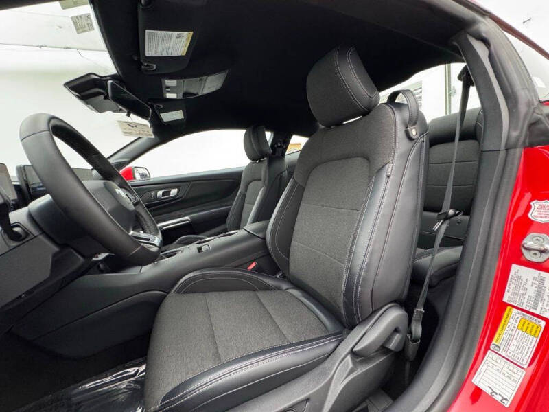 2024 Ford Mustang EcoBoost