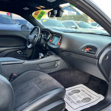 2016 Dodge Challenger R/T Scat Pack