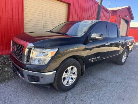 2018 Nissan Titan for sale at Pary's Auto Sales in Garland TX