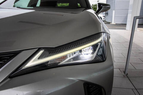 2019 Lexus UX 200 F SPORT