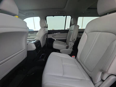 2022 Jeep Wagoneer Series III