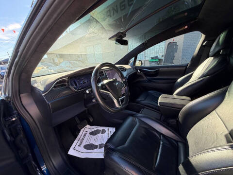 2017 Tesla Model X 75D