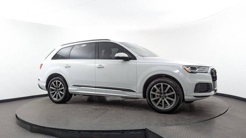 2022 Audi Q7 quattro Premium Plus 45 TFSI