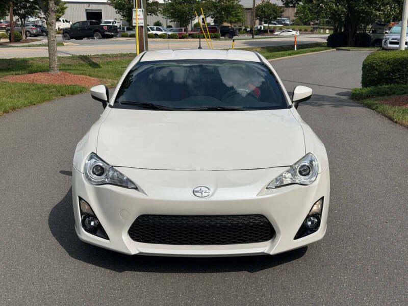 2013 Scion FR-S