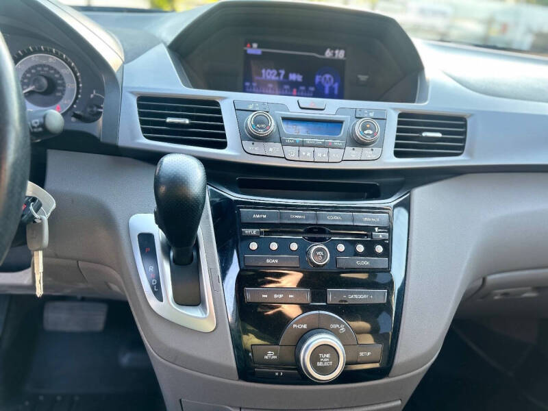 2013 Honda Odyssey EX-L w/DVD