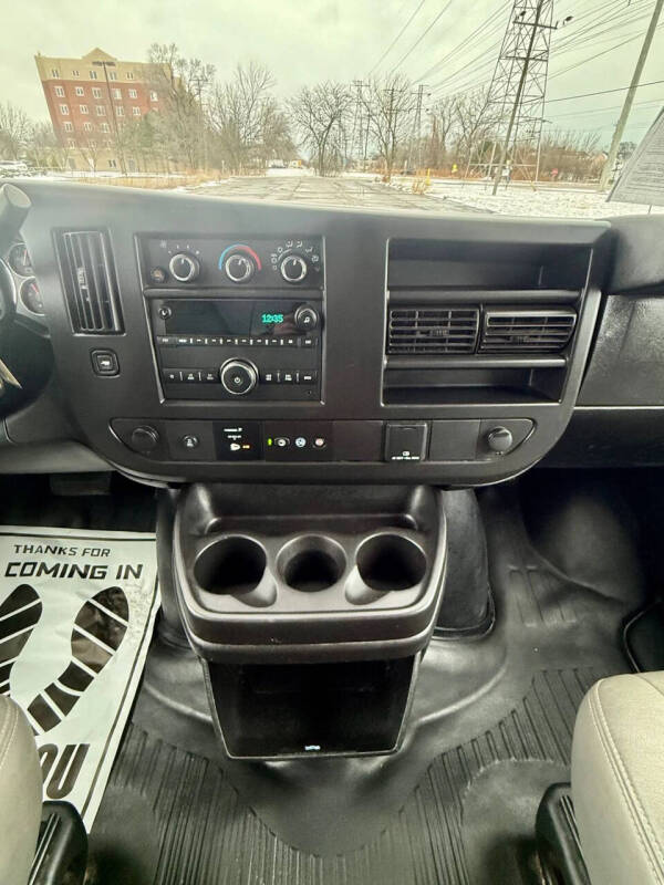 2020 Chevrolet Express 2500