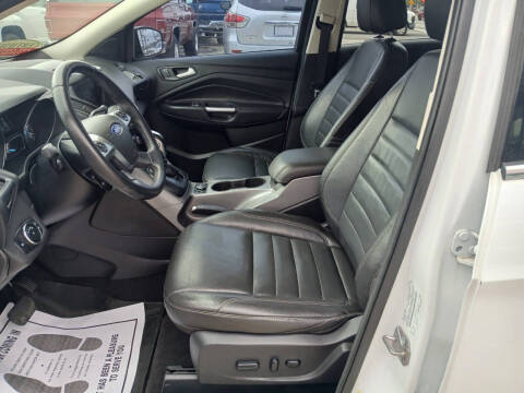 2015 Ford Escape SE
