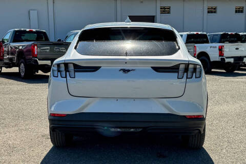 2021 Ford Mustang Mach-E Select