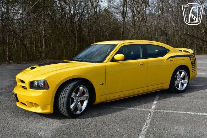 2007 Dodge Charger SRT-8