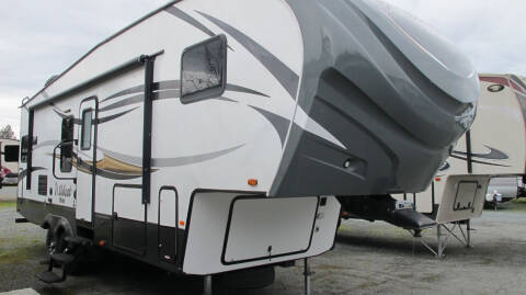 2016 FOREST RIVER  WILDCAT MAX WILDCAT MAX 31 DOUBLE SLIDE for sale at Oregon RV Outlet LLC - 5th Wheels in Grants Pass OR