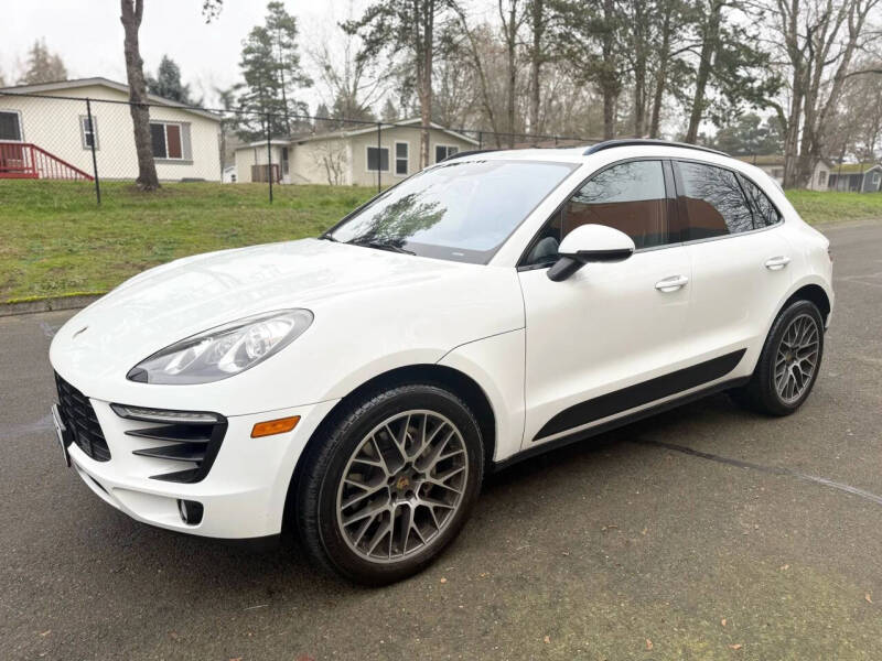 2017 Porsche Macan S