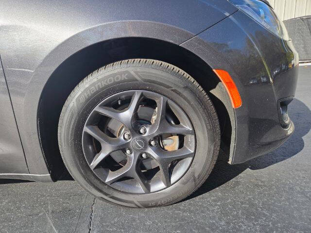 2018 Chrysler Pacifica Touring L Plus