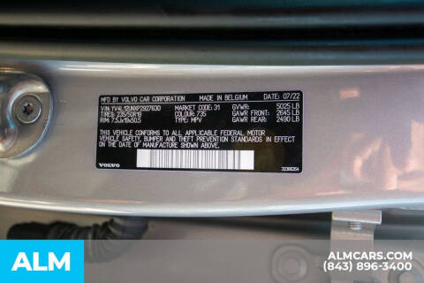 2023 Volvo XC40 B5 Plus Bright Theme