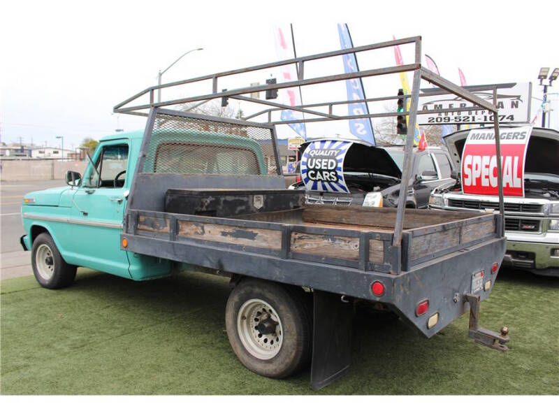 1969 Ford F-100