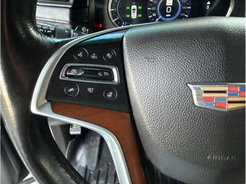 2019 Cadillac Escalade Luxury