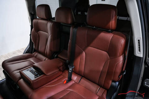 2021 Lexus LX 570 Three-Row