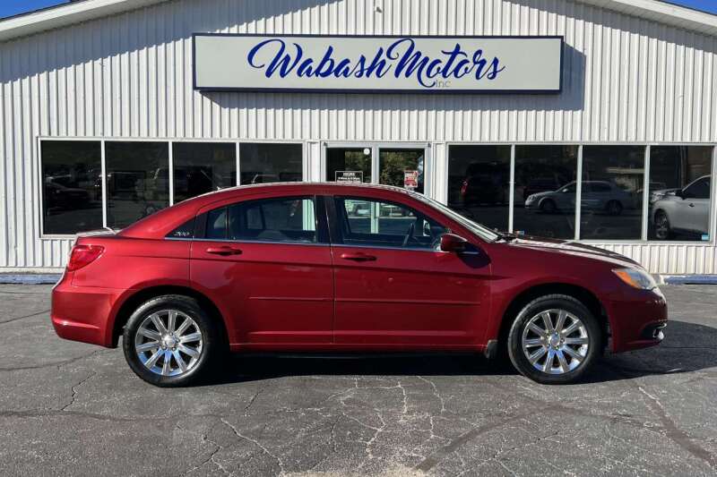 2011 Chrysler 200 for sale at Wabash Motors in Terre Haute IN